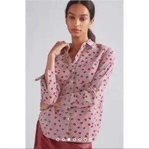 Anthropologie Maeve Classic Slim Buttondown Red Lips Print Petite 0